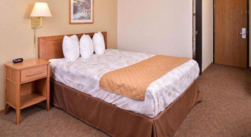 Americas Best Value Inn Missouri Valley Exterior foto