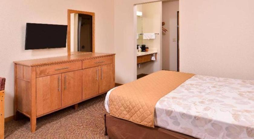 Americas Best Value Inn Missouri Valley Exterior foto